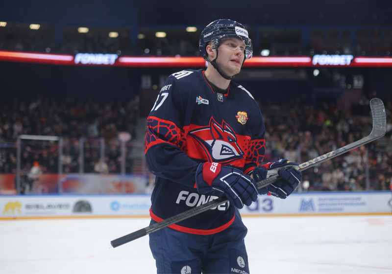 Данила Паливко: «Во втором периоде мы не могли подобрать ключи к вратарю „Амура“»